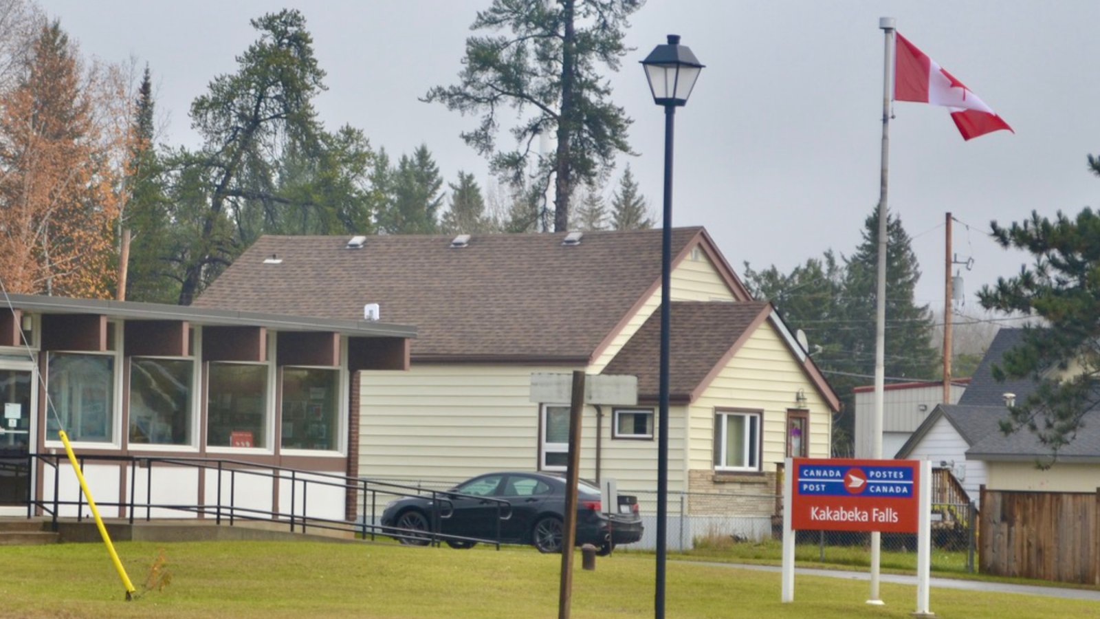 canada post